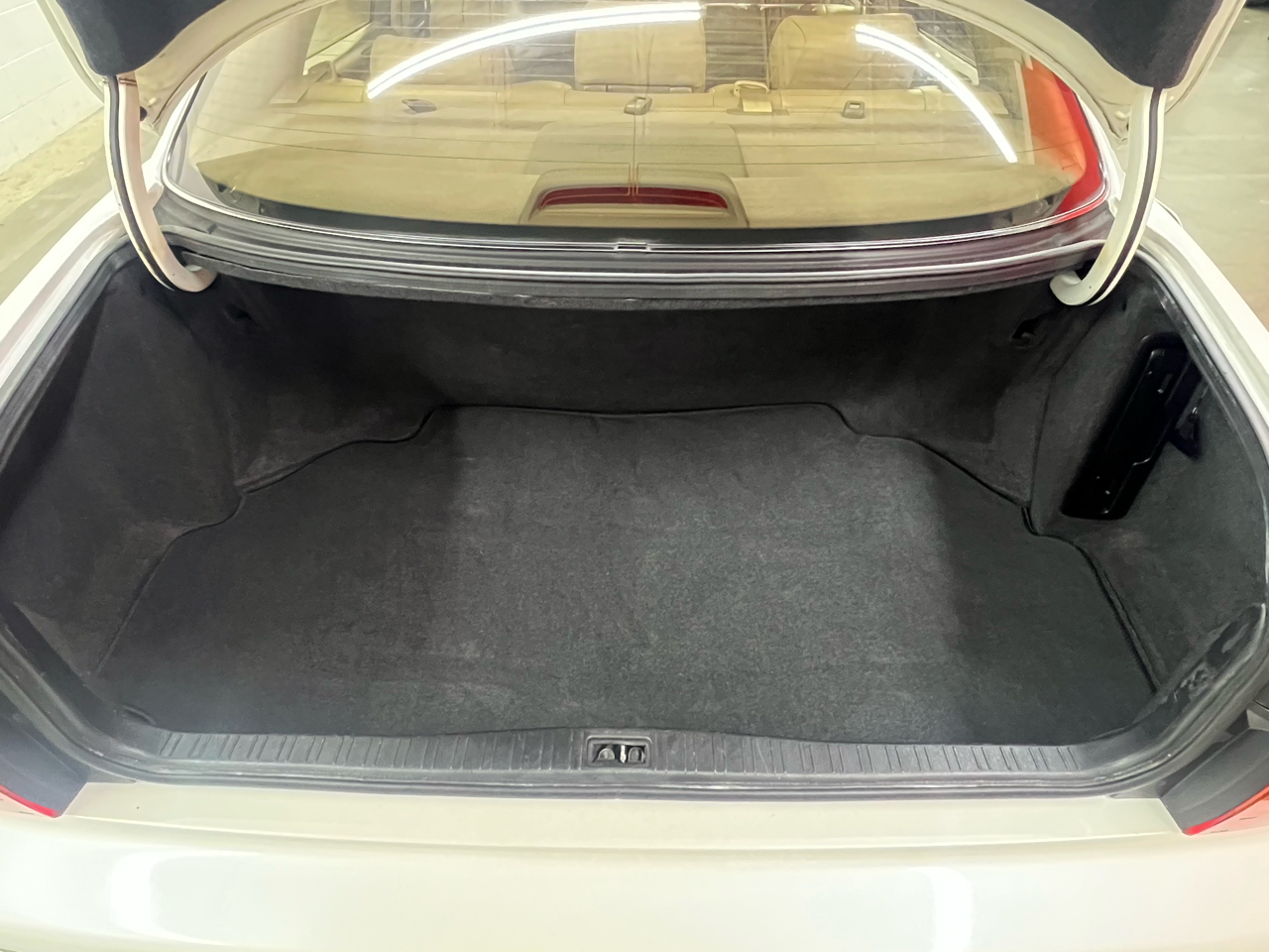 Lexus LS 400 4dr Sdn 2000