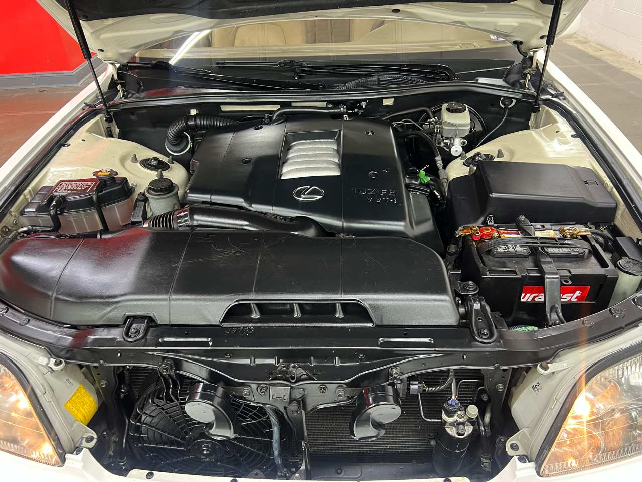 Lexus LS 400 4dr Sdn 2000