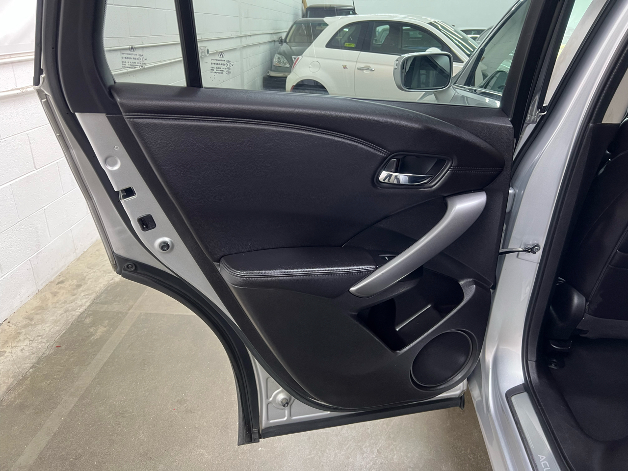 Acura RDX 6-Spd AT AWD w/ Technology Package 2015