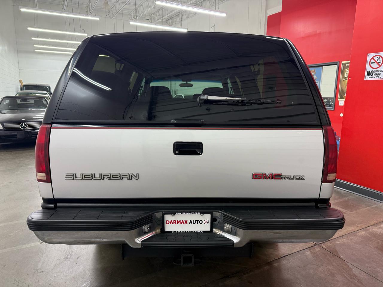 GMC Suburban K2500 SLE 1993