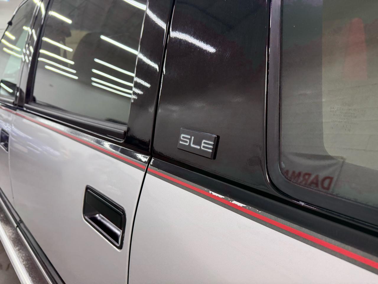 GMC Suburban K2500 SLE 1993