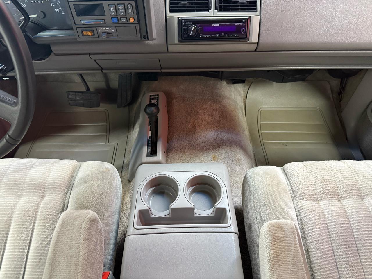 GMC Suburban K2500 SLE 1993