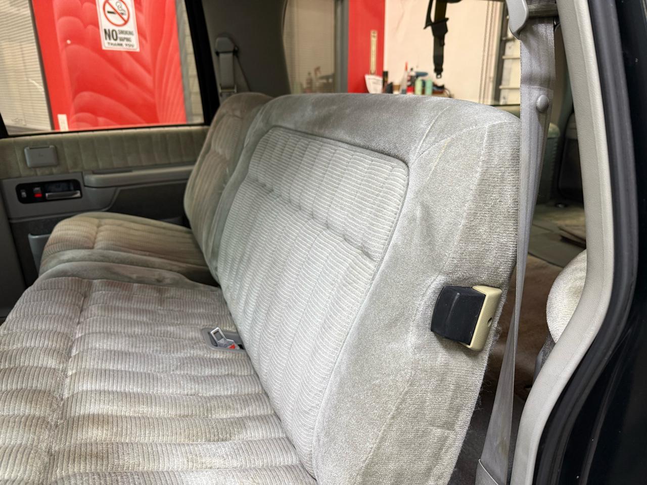 GMC Suburban K2500 SLE 1993