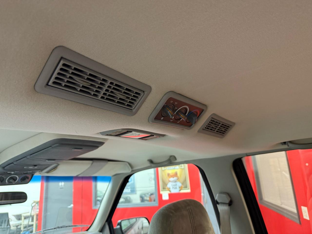 GMC Suburban K2500 SLE 1993