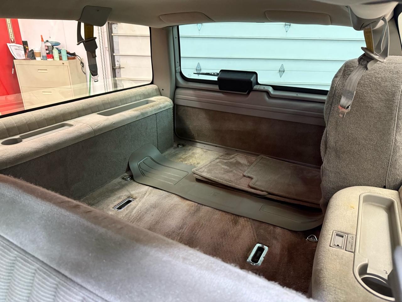 GMC Suburban K2500 SLE 1993