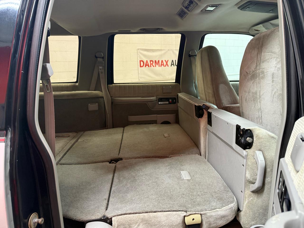 GMC Suburban K2500 SLE 1993