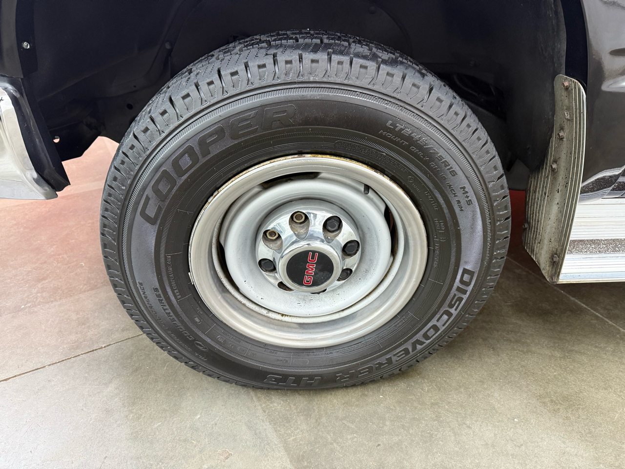 GMC Suburban K2500 SLE 1993