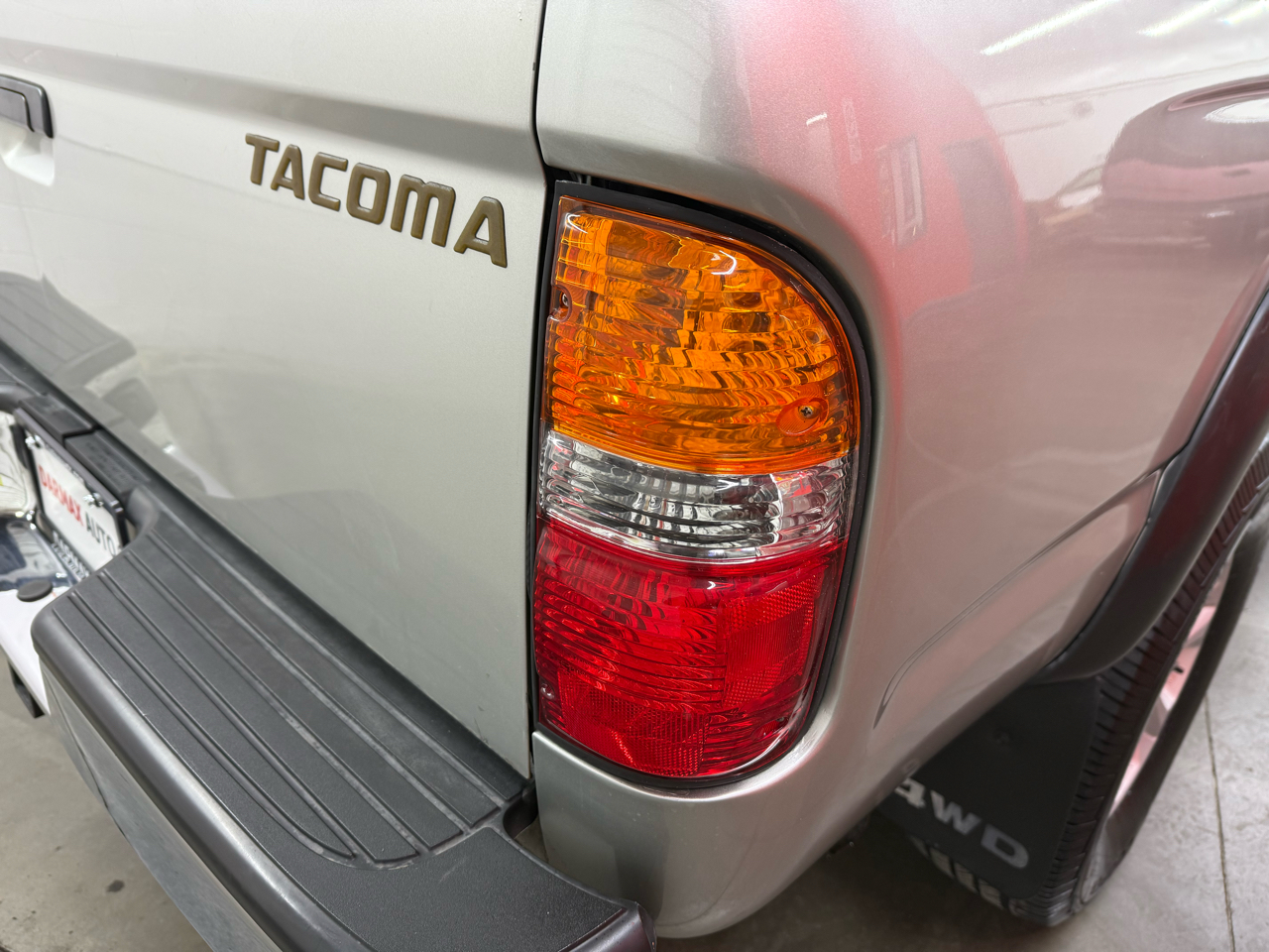 Toyota Tacoma SR5 Xtracab 4WD 2002