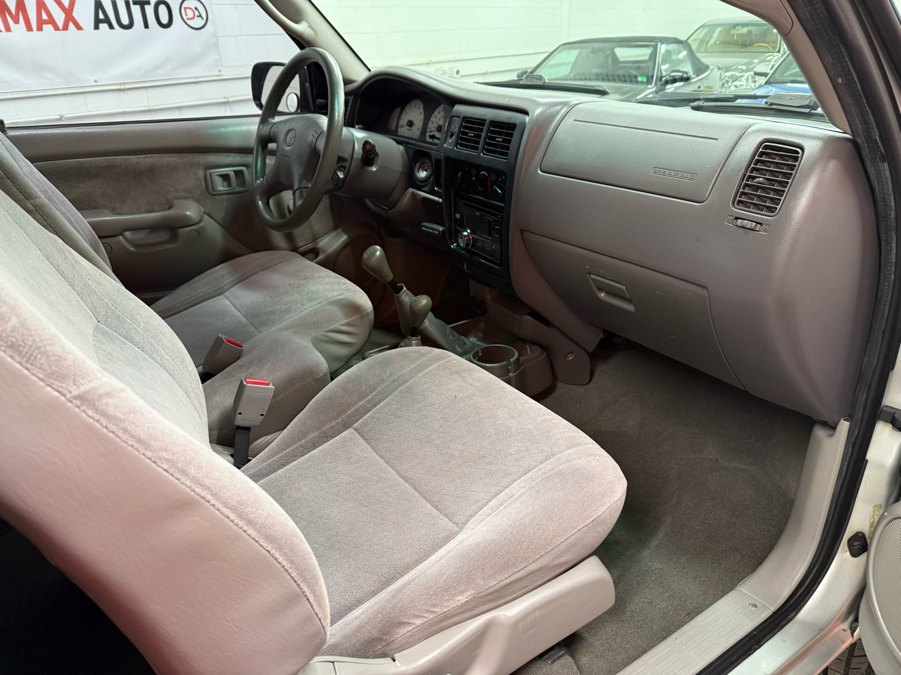 Toyota Tacoma SR5 Xtracab 4WD 2002