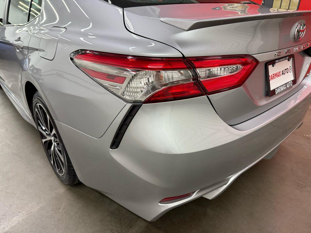 Toyota Camry SE 2019