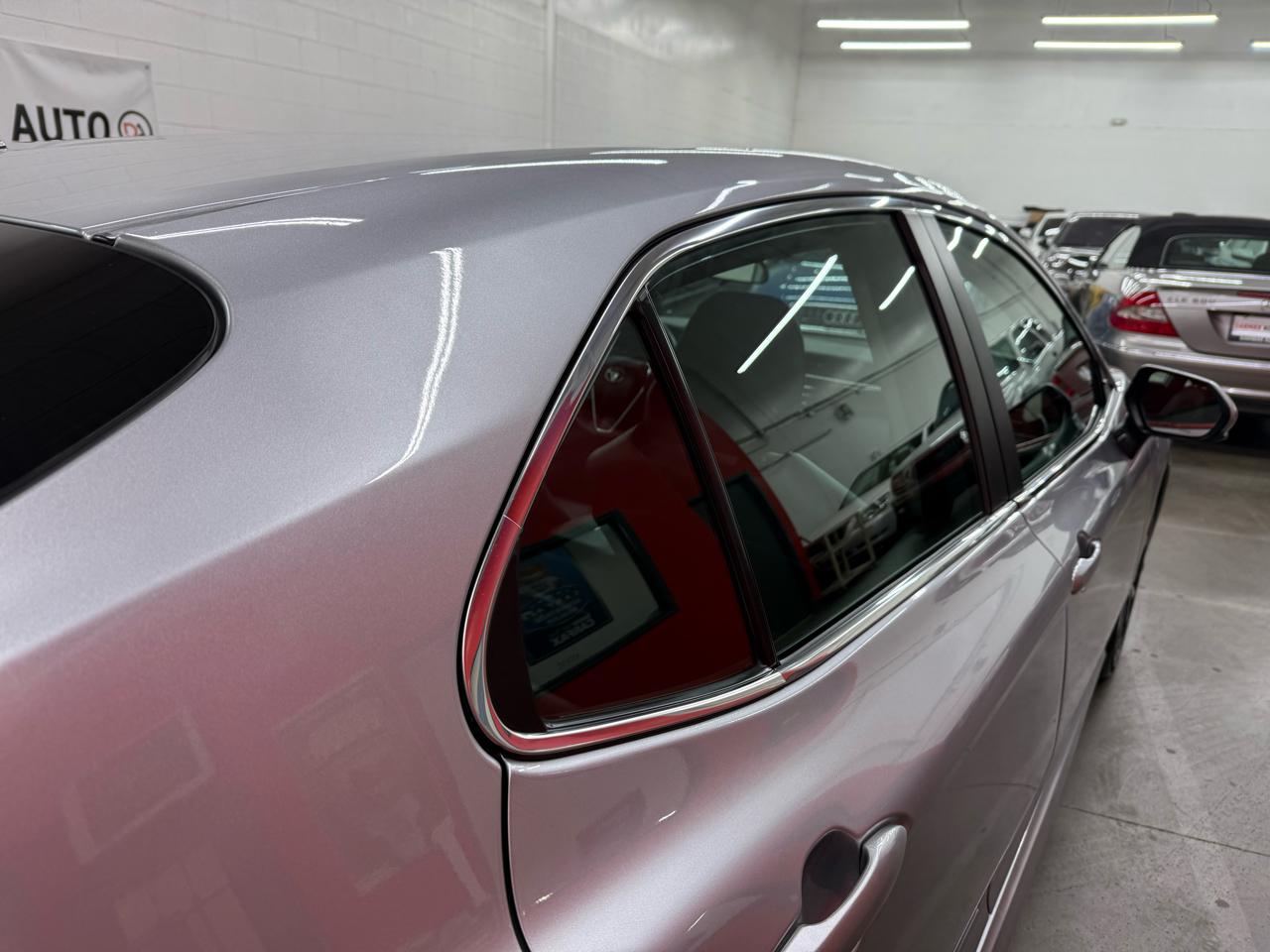 Toyota Camry SE 2019