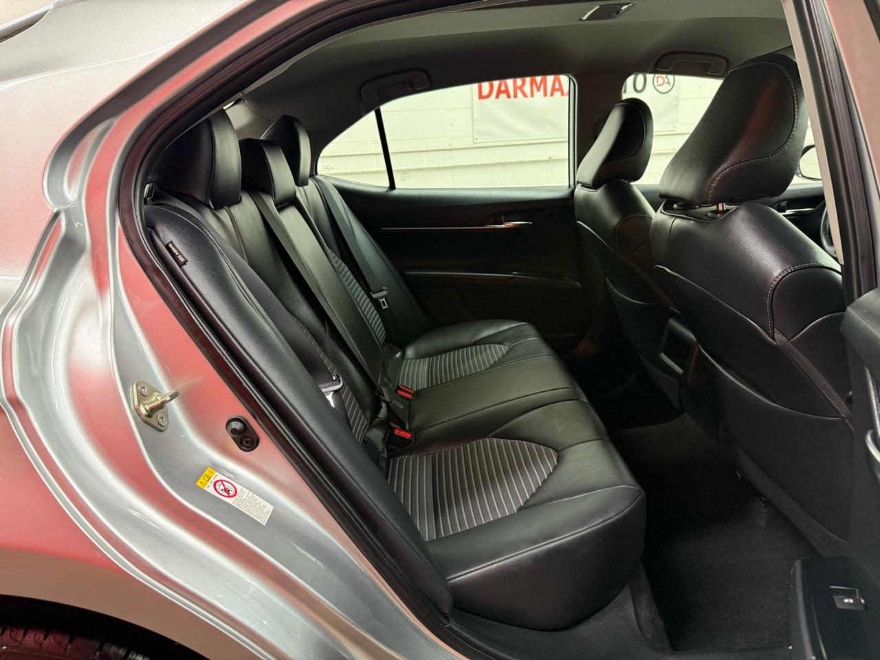 Toyota Camry SE 2019