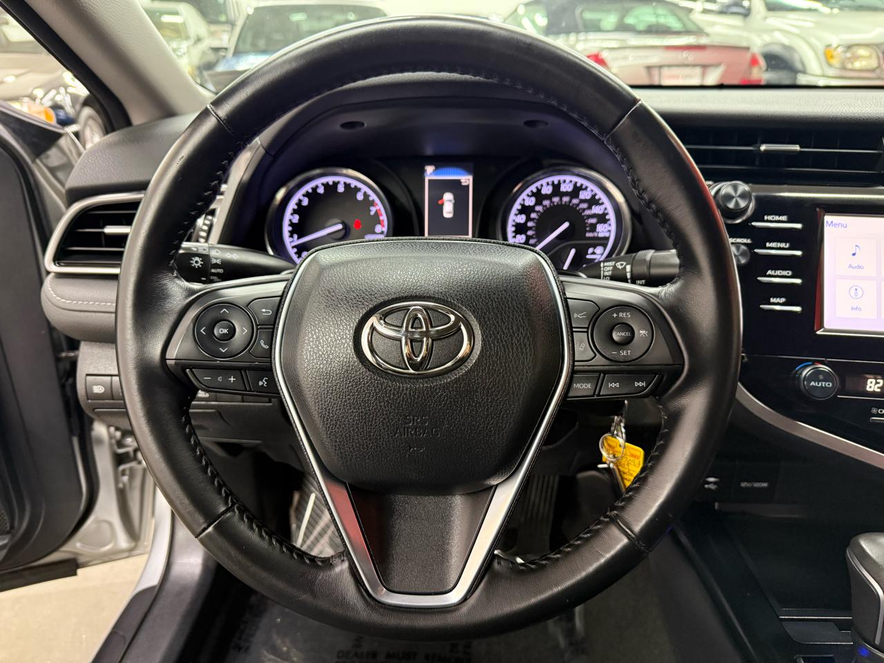 Toyota Camry SE 2019