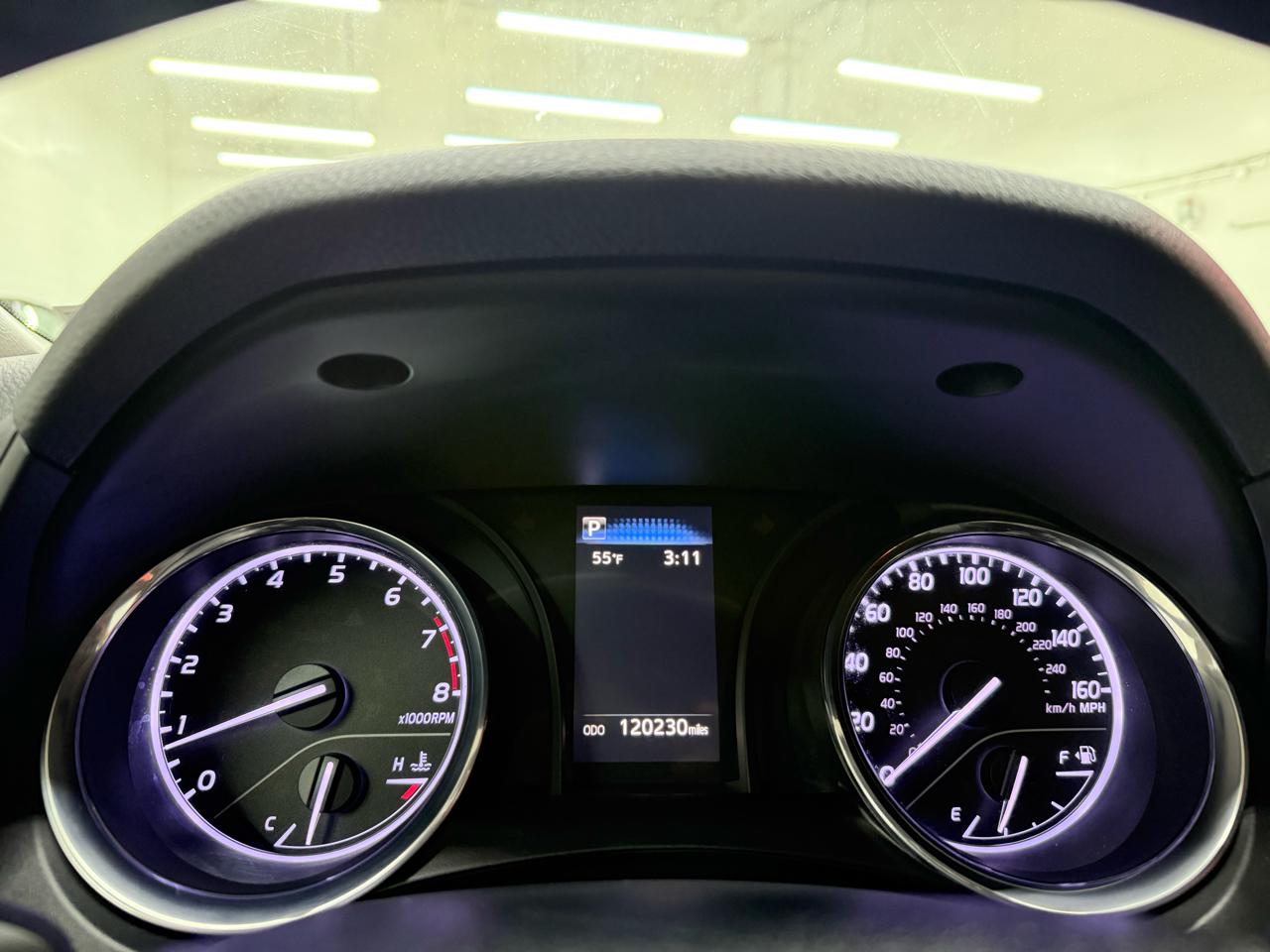 Toyota Camry SE 2019