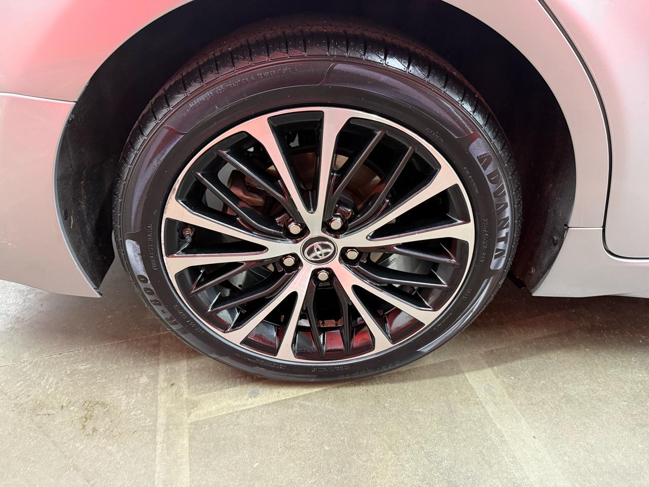 Toyota Camry SE 2019