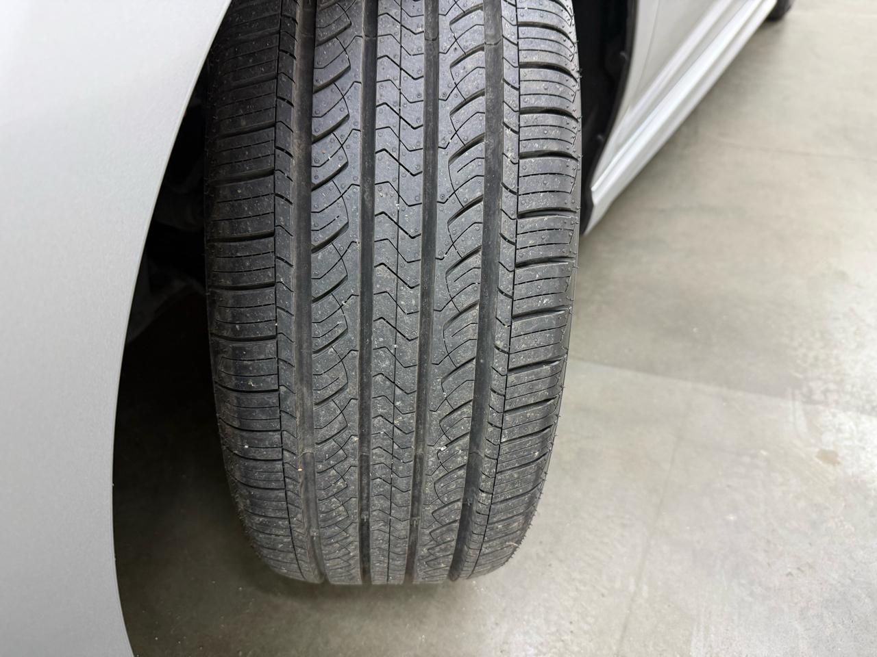 Toyota Camry SE 2019