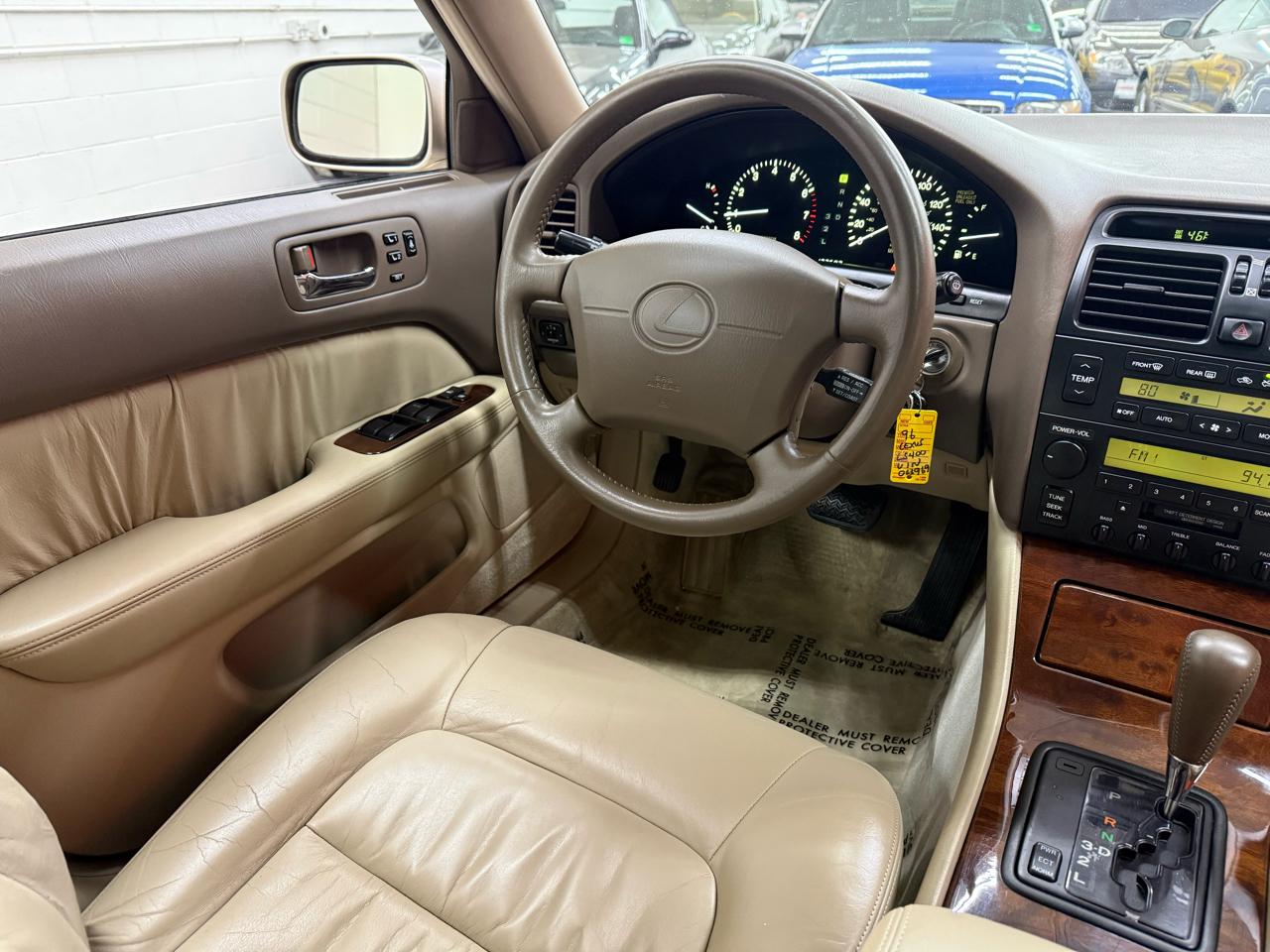 Lexus LS 400 4dr Sdn 1996