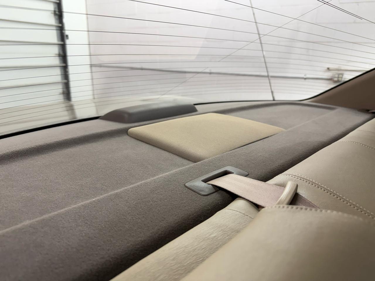 Lexus LS 400 4dr Sdn 1996