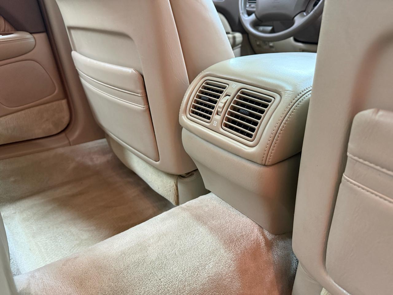 Lexus LS 400 4dr Sdn 1996