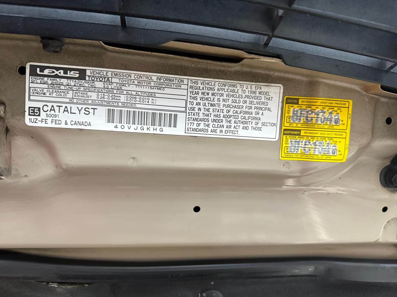 Lexus LS 400 4dr Sdn 1996