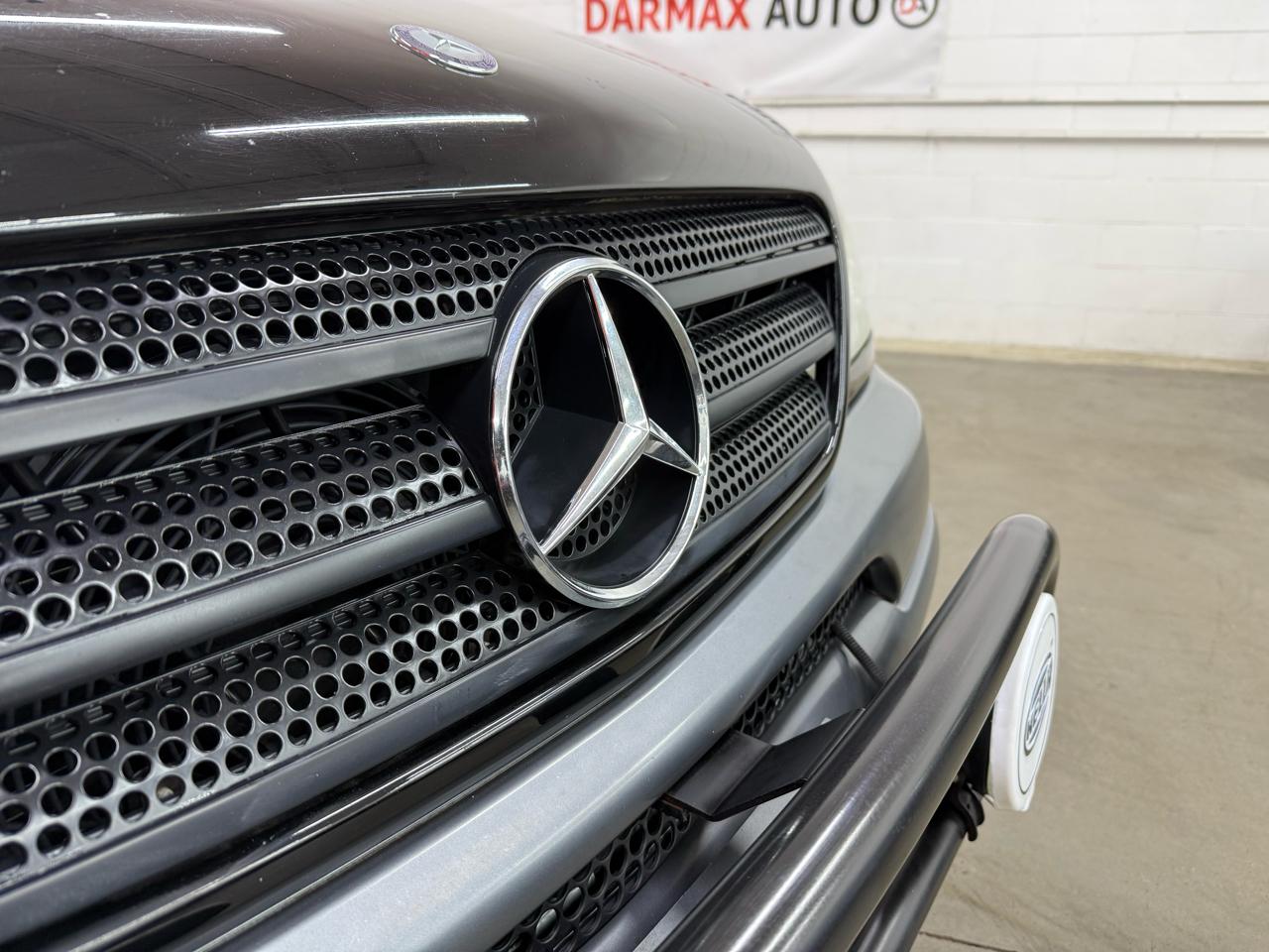 Mercedes-Benz M-Class ML320 1998