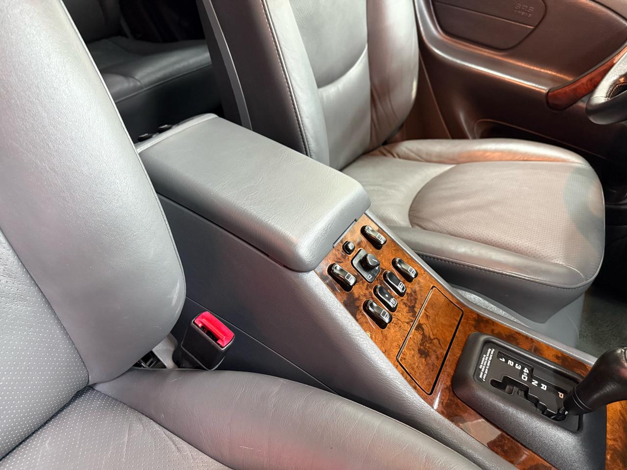 Mercedes-Benz M-Class ML320 1998