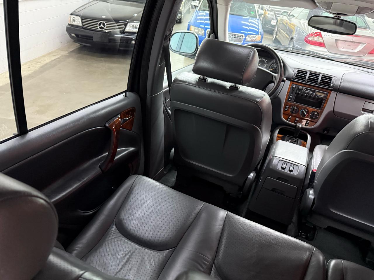 Mercedes-Benz M-Class ML320 1998