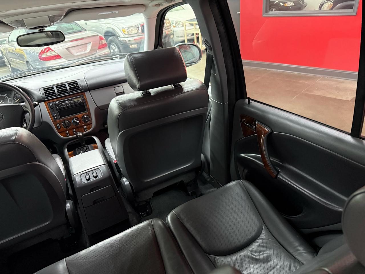 Mercedes-Benz M-Class ML320 1998