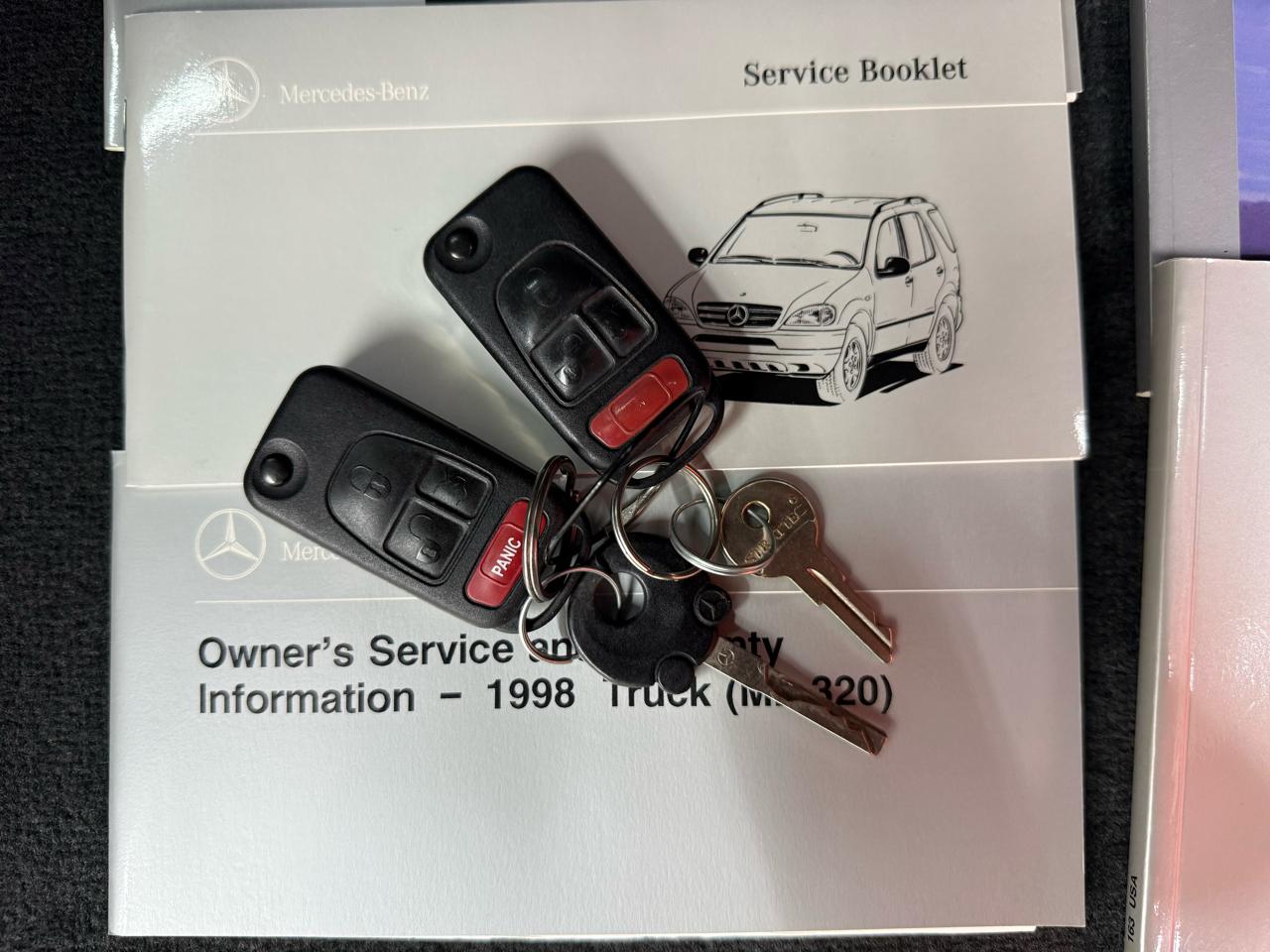 Mercedes-Benz M-Class ML320 1998