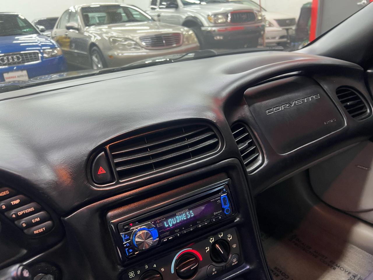 Chevrolet Corvette Coupe 1998