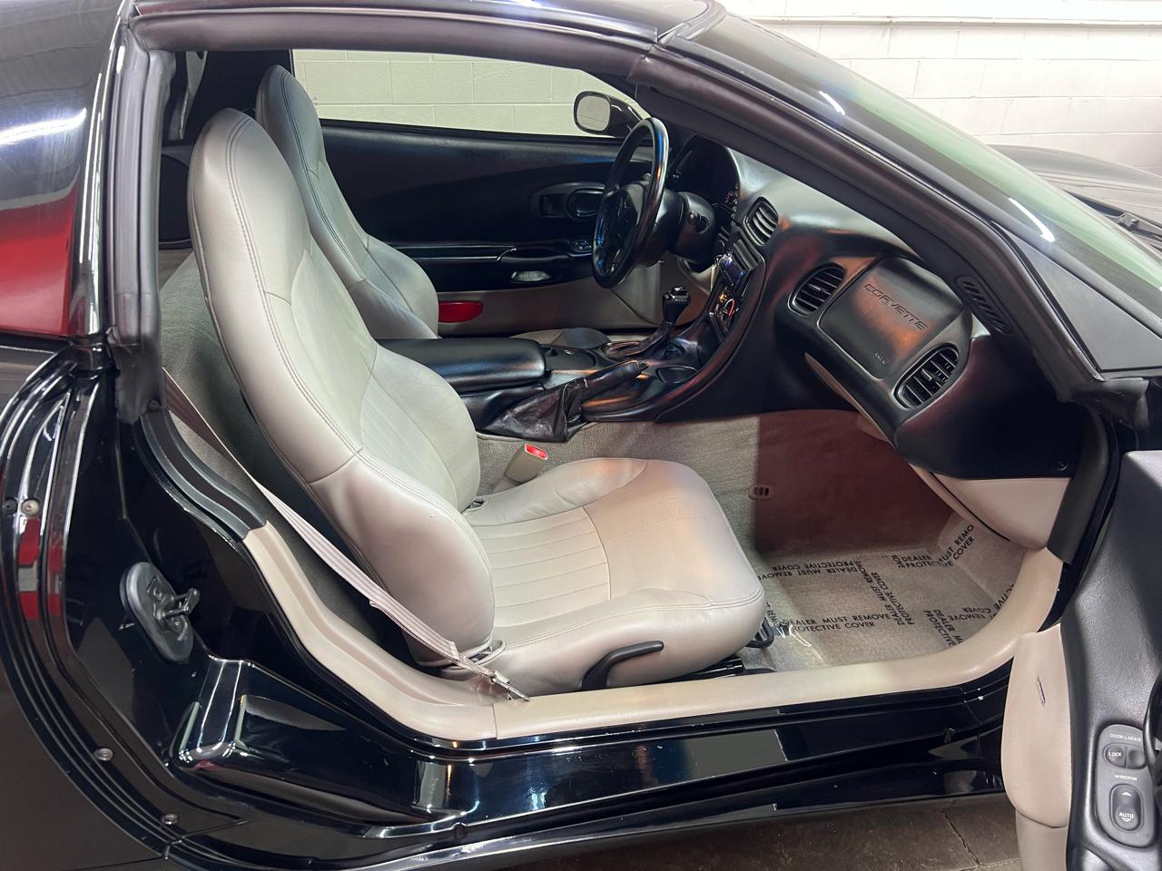 Chevrolet Corvette Coupe 1998