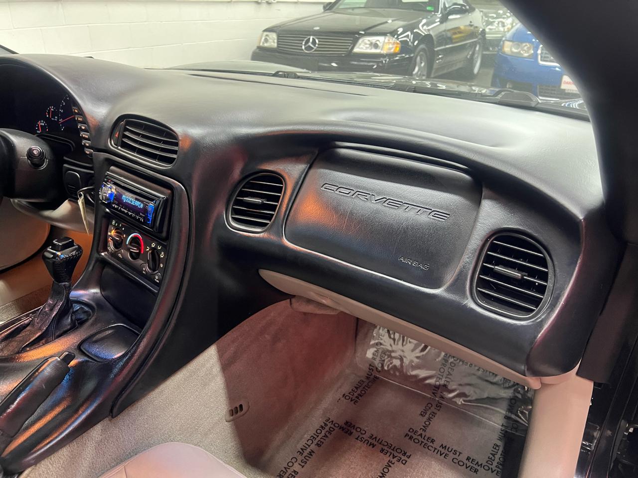 Chevrolet Corvette Coupe 1998