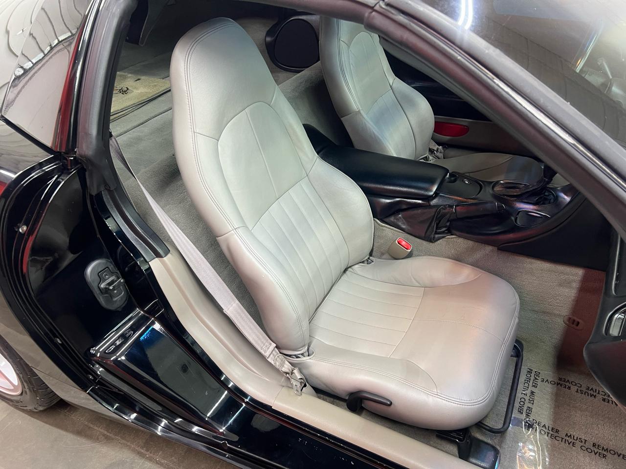 Chevrolet Corvette Coupe 1998