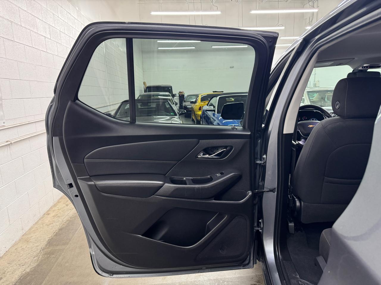 Chevrolet Traverse LS AWD 2021