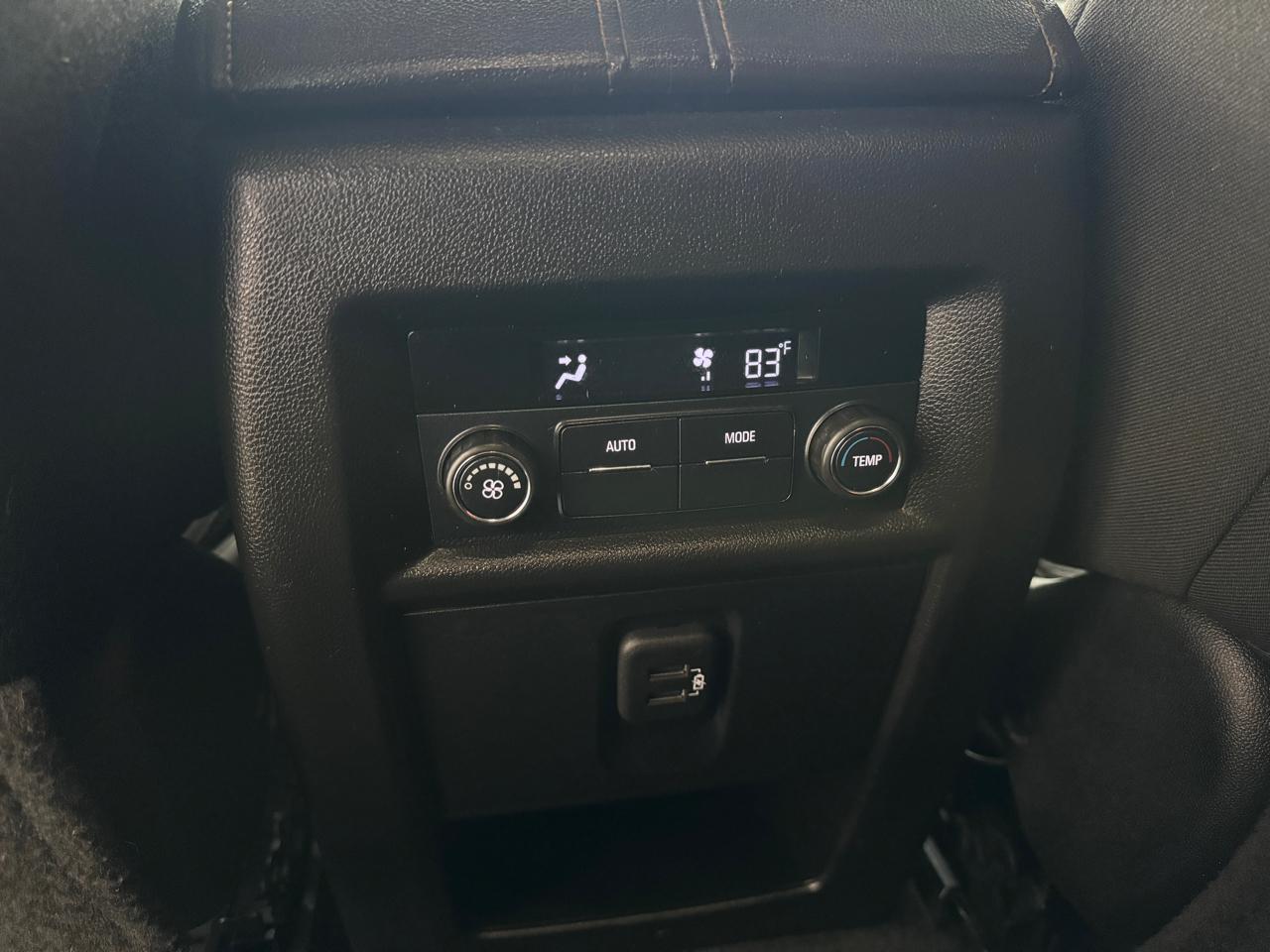 Chevrolet Traverse LS AWD 2021