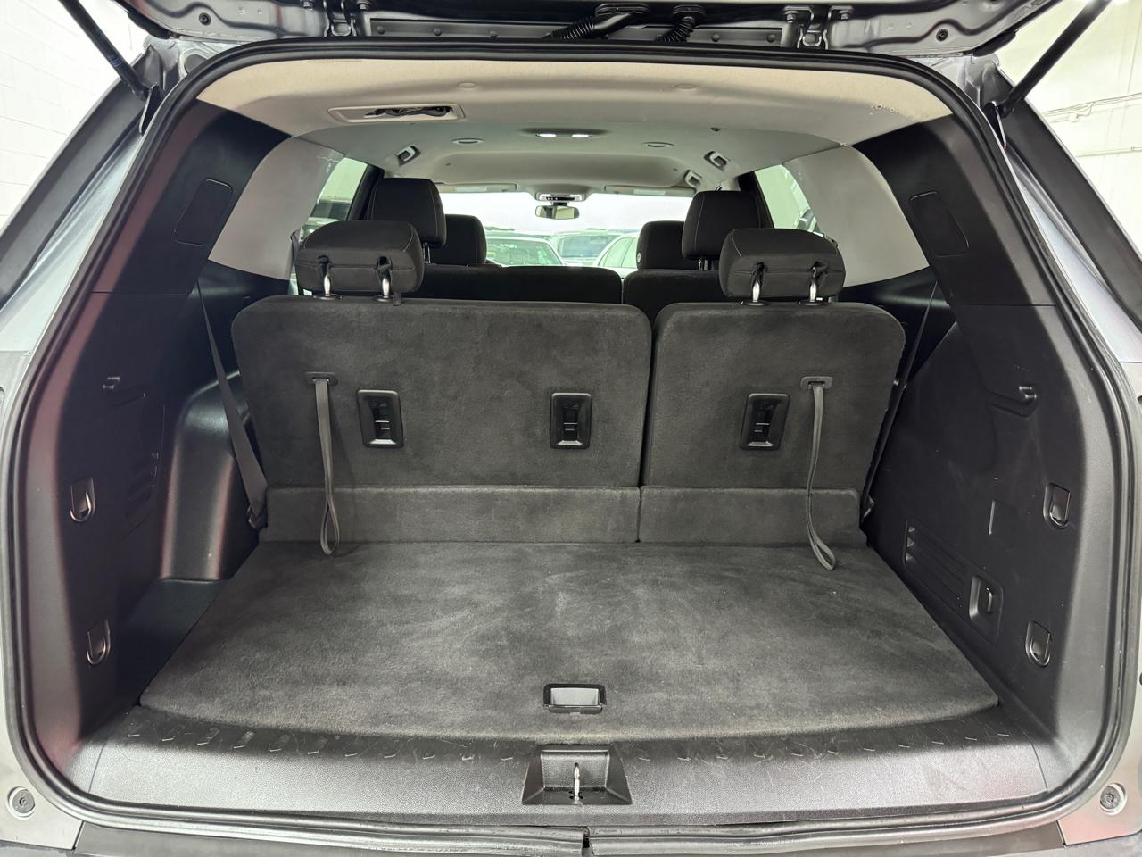 Chevrolet Traverse LS AWD 2021