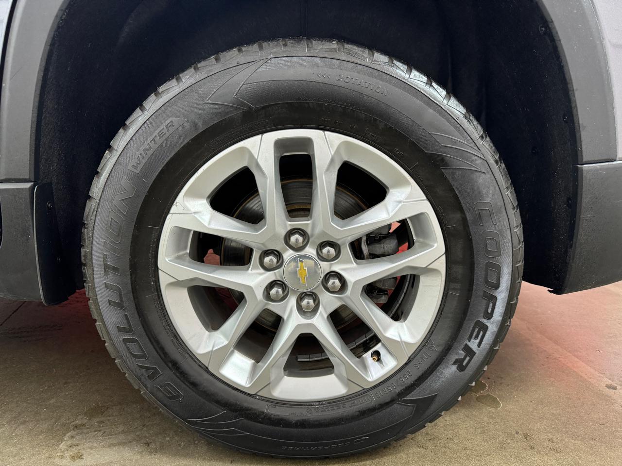 Chevrolet Traverse LS AWD 2021