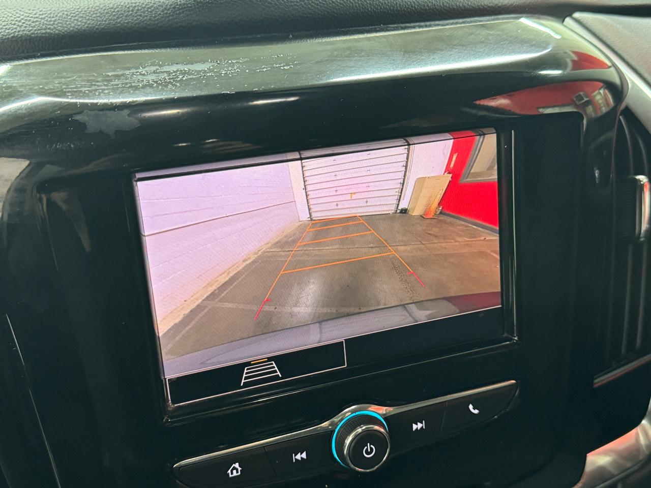 Chevrolet Traverse LS AWD 2021