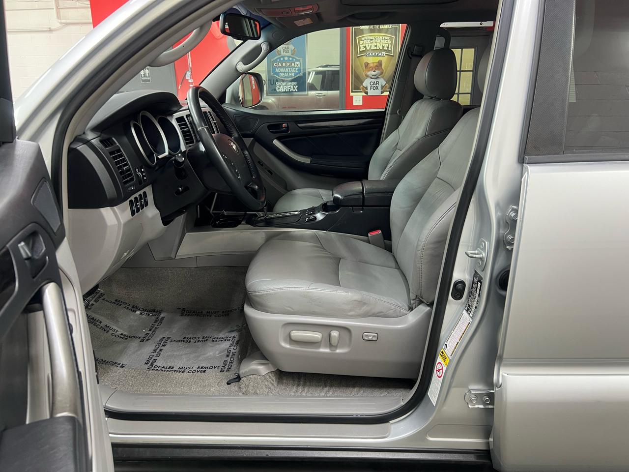 Toyota 4Runner Limited 4WD 2008