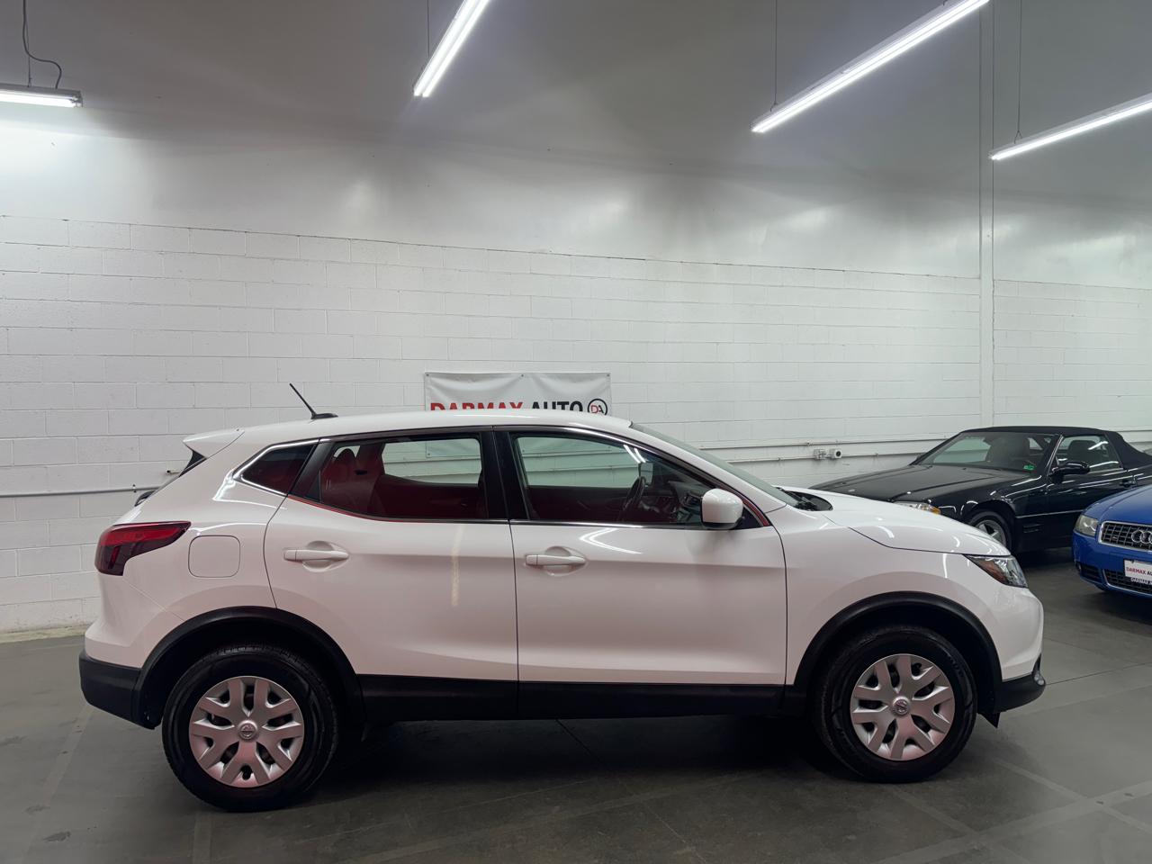 Nissan Rogue Sport S AWD 2018