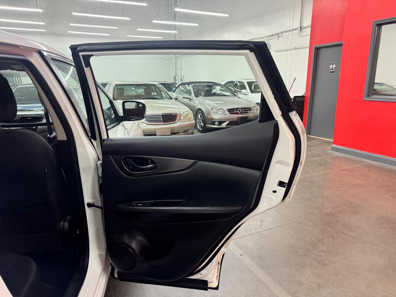 Nissan Rogue Sport S AWD 2018