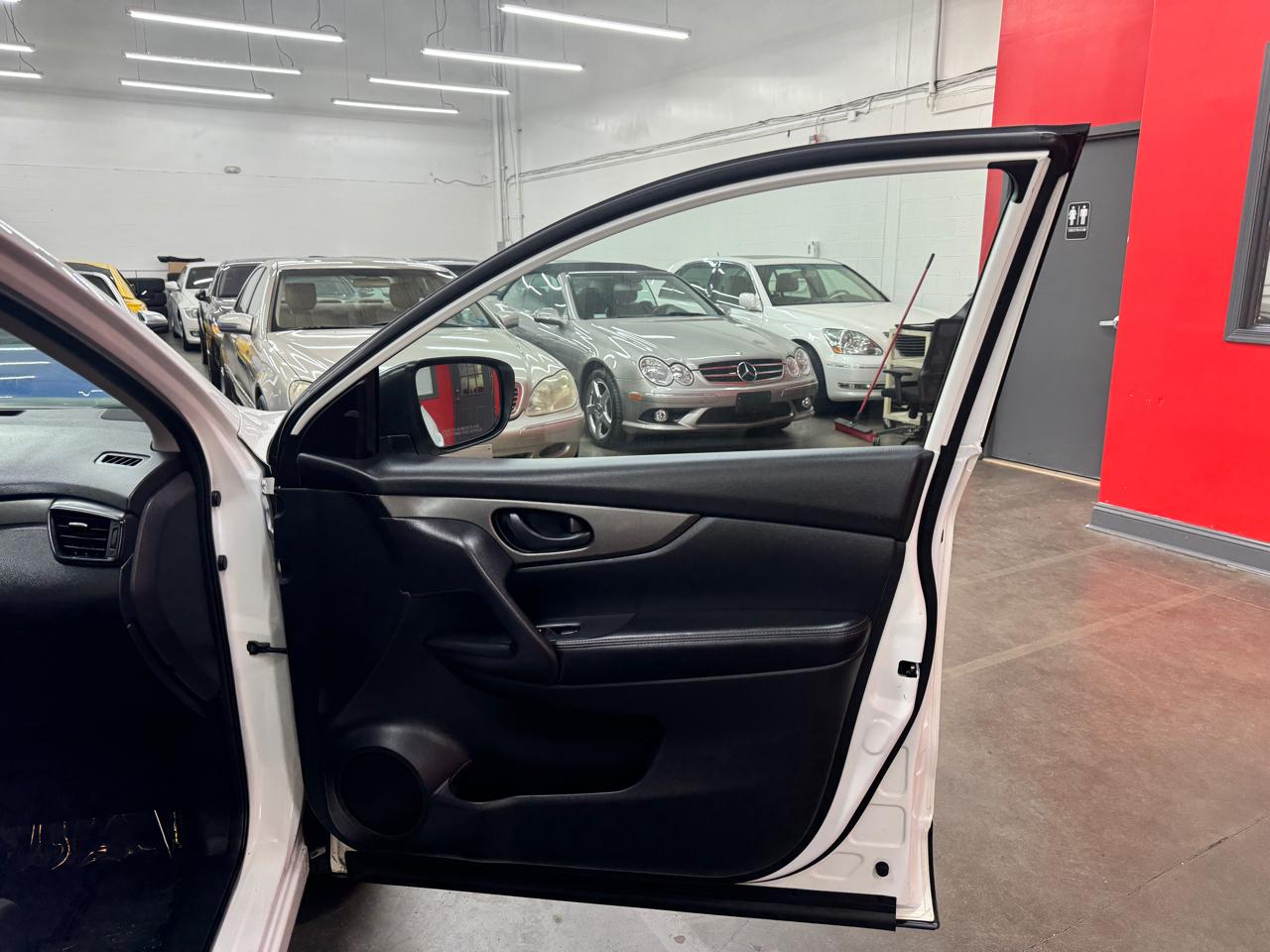 Nissan Rogue Sport S AWD 2018