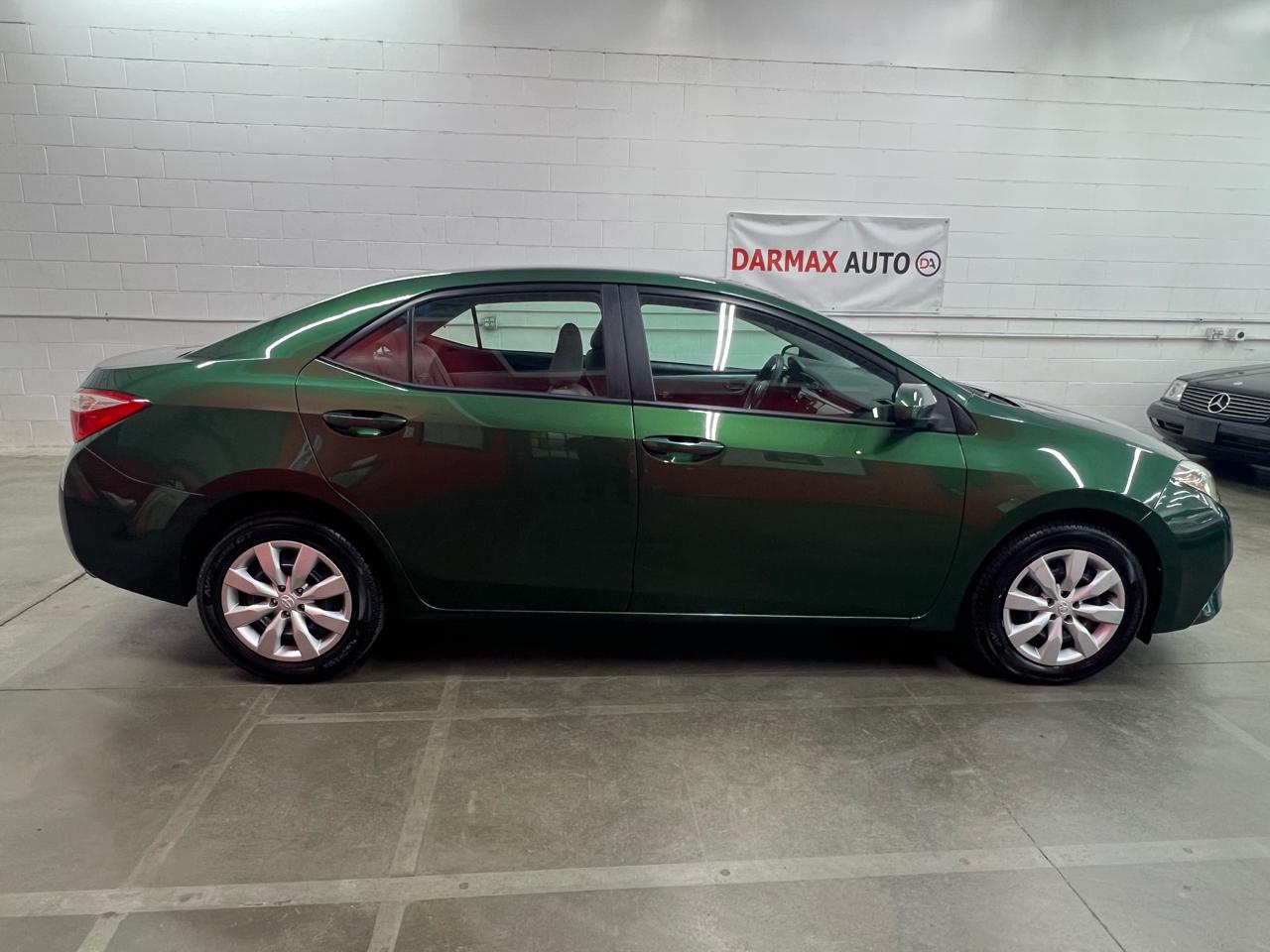 Toyota Corolla LE 2014