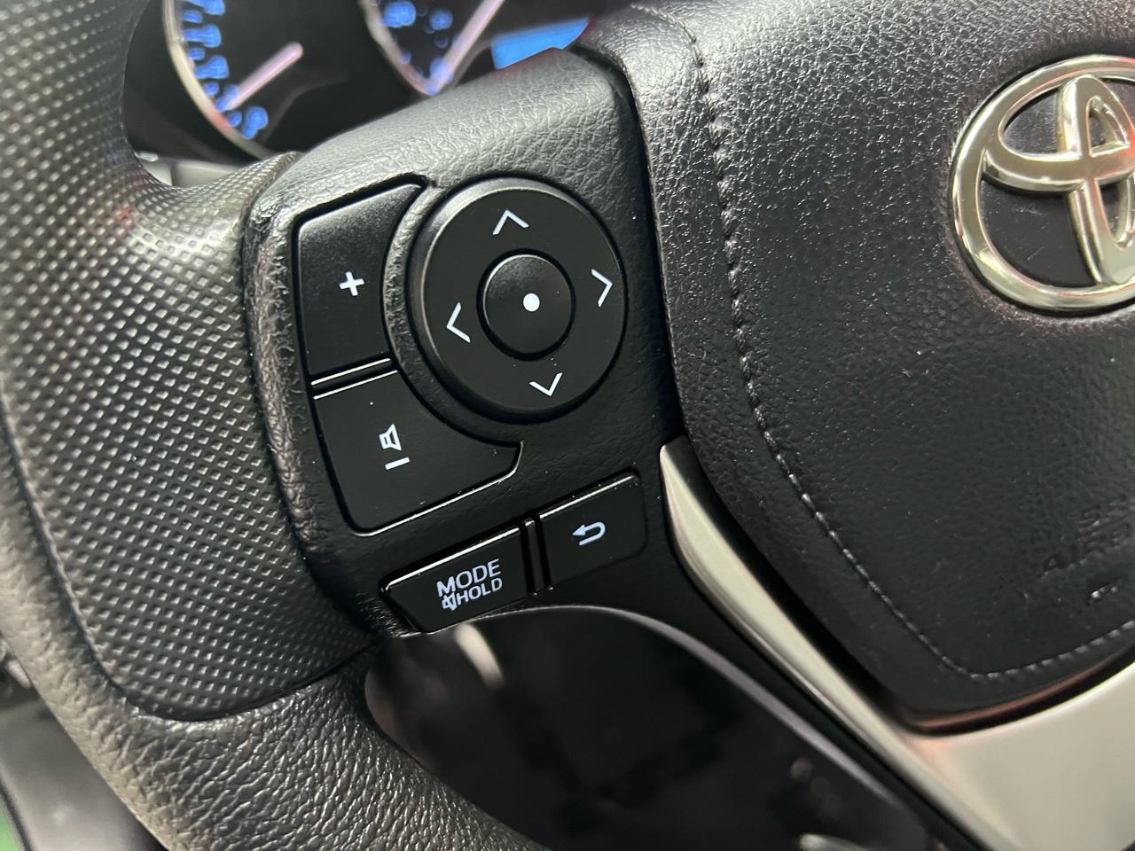 Toyota Corolla LE 2014