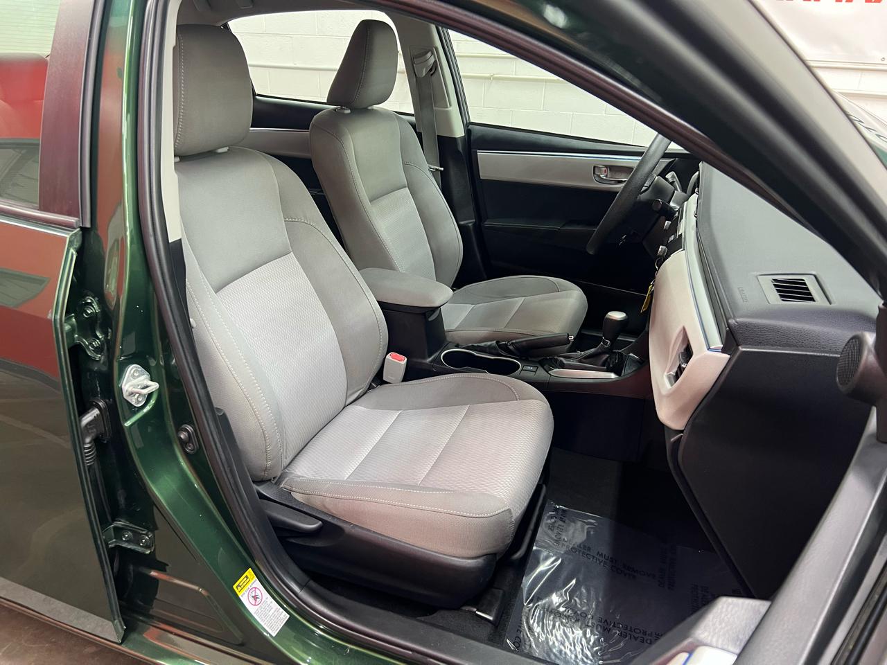 Toyota Corolla LE 2014