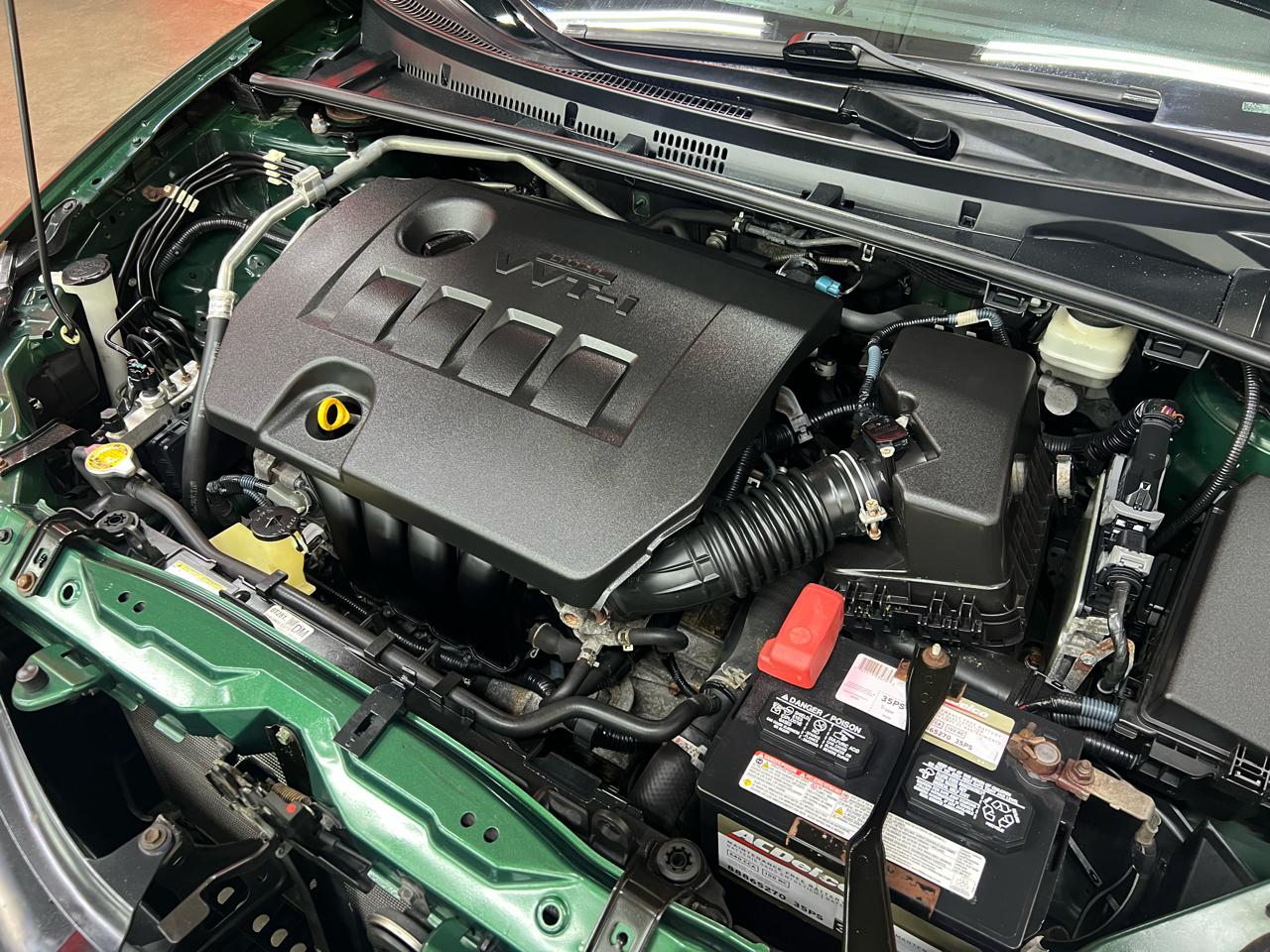 Toyota Corolla LE 2014