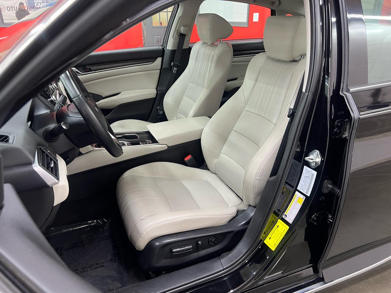 Honda Accord EX-Lw/Navigation CVT 2018