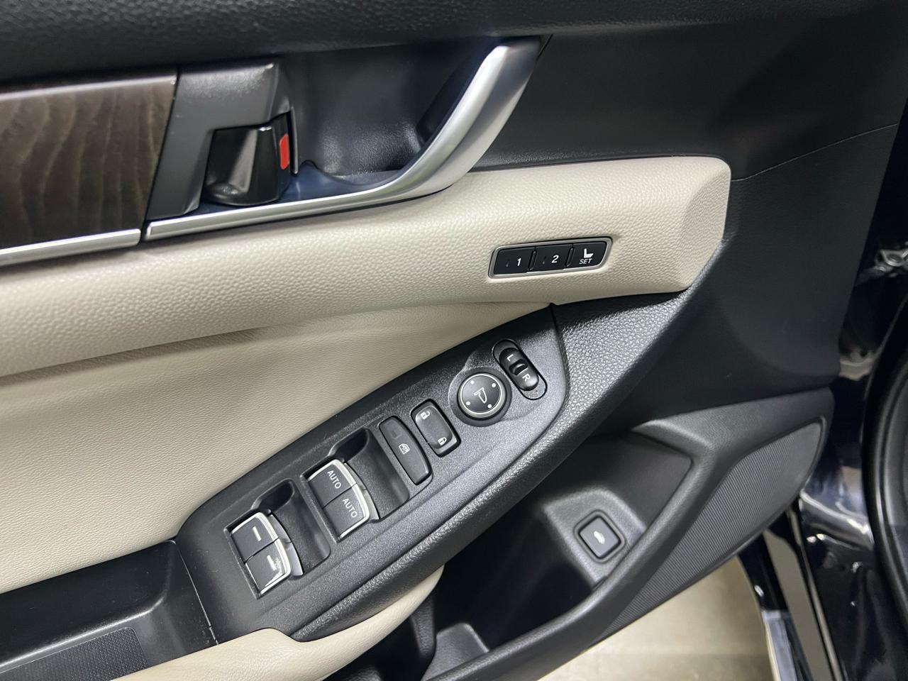 Honda Accord EX-Lw/Navigation CVT 2018