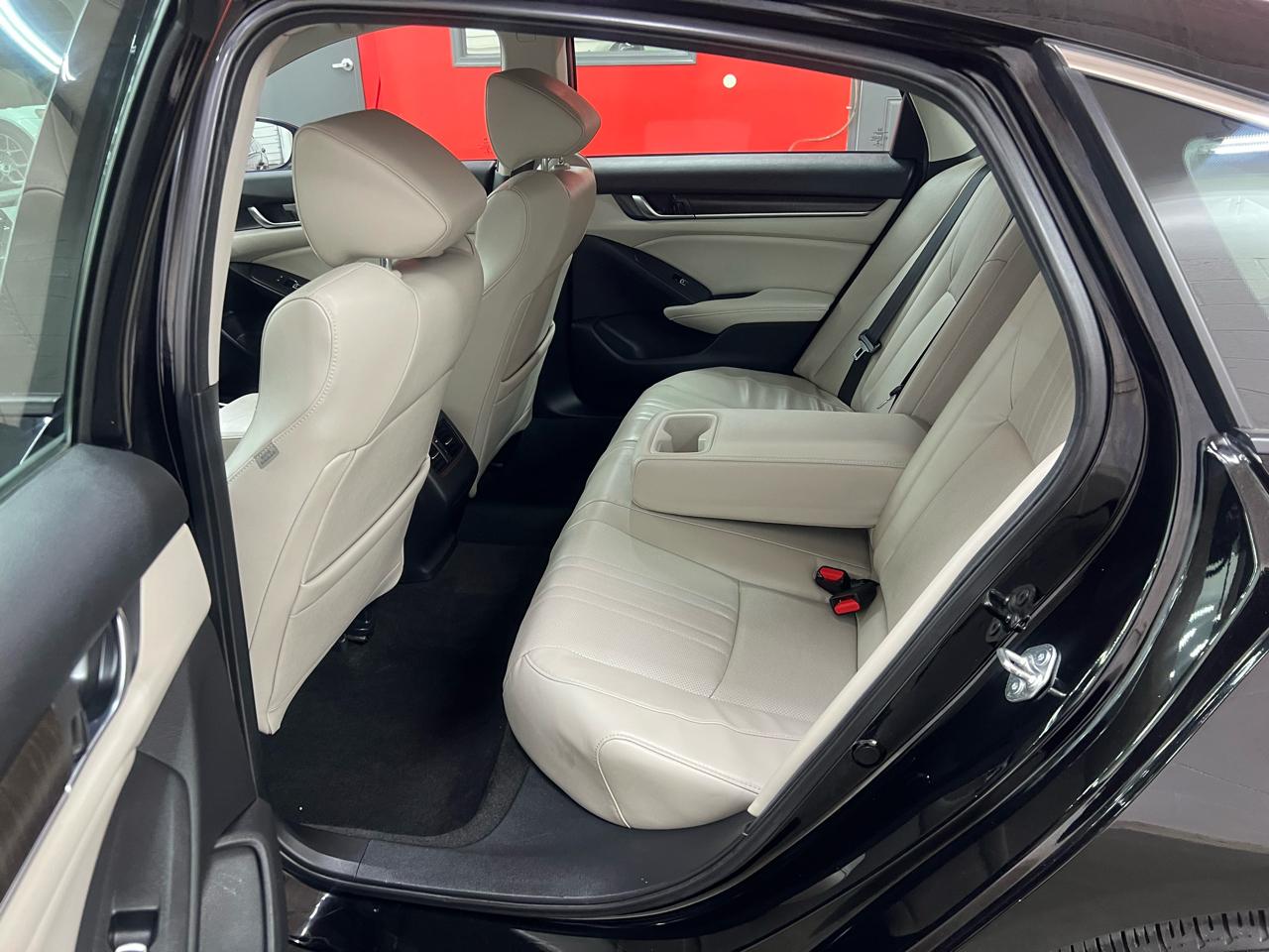 Honda Accord EX-Lw/Navigation CVT 2018