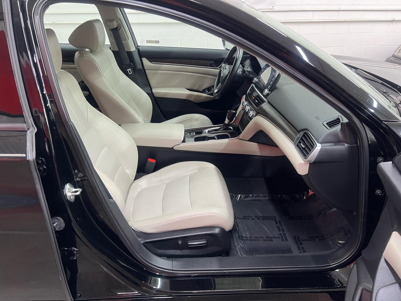 Honda Accord EX-Lw/Navigation CVT 2018